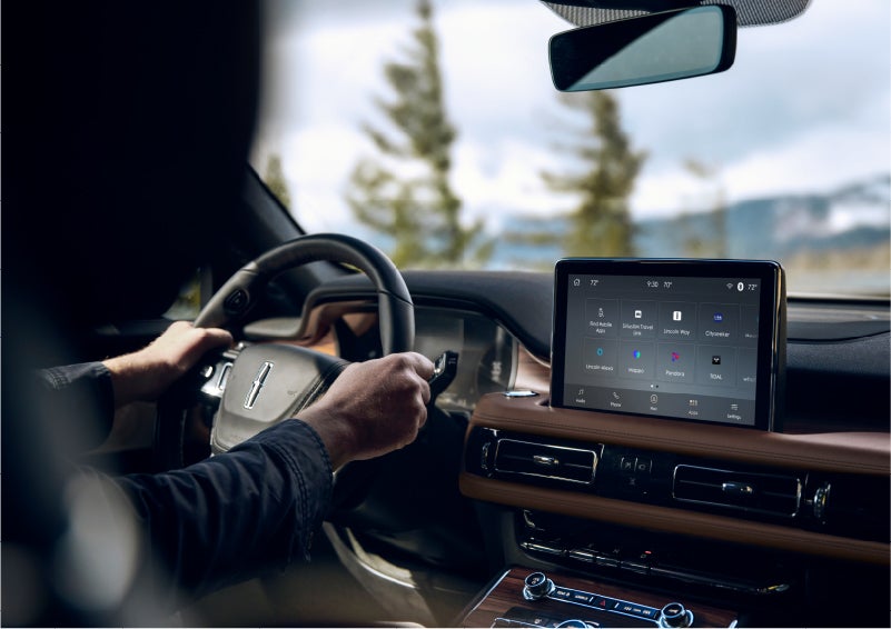 The center touch screen in a 2023 Lincoln Aviator® SUV is shown | Lexington Park Ford Lincoln in California MD