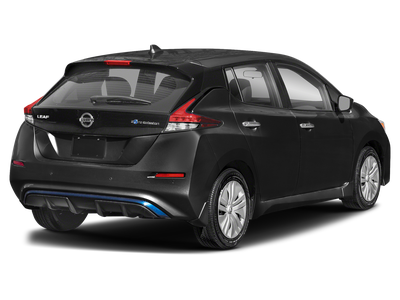2022 Nissan LEAF SV
