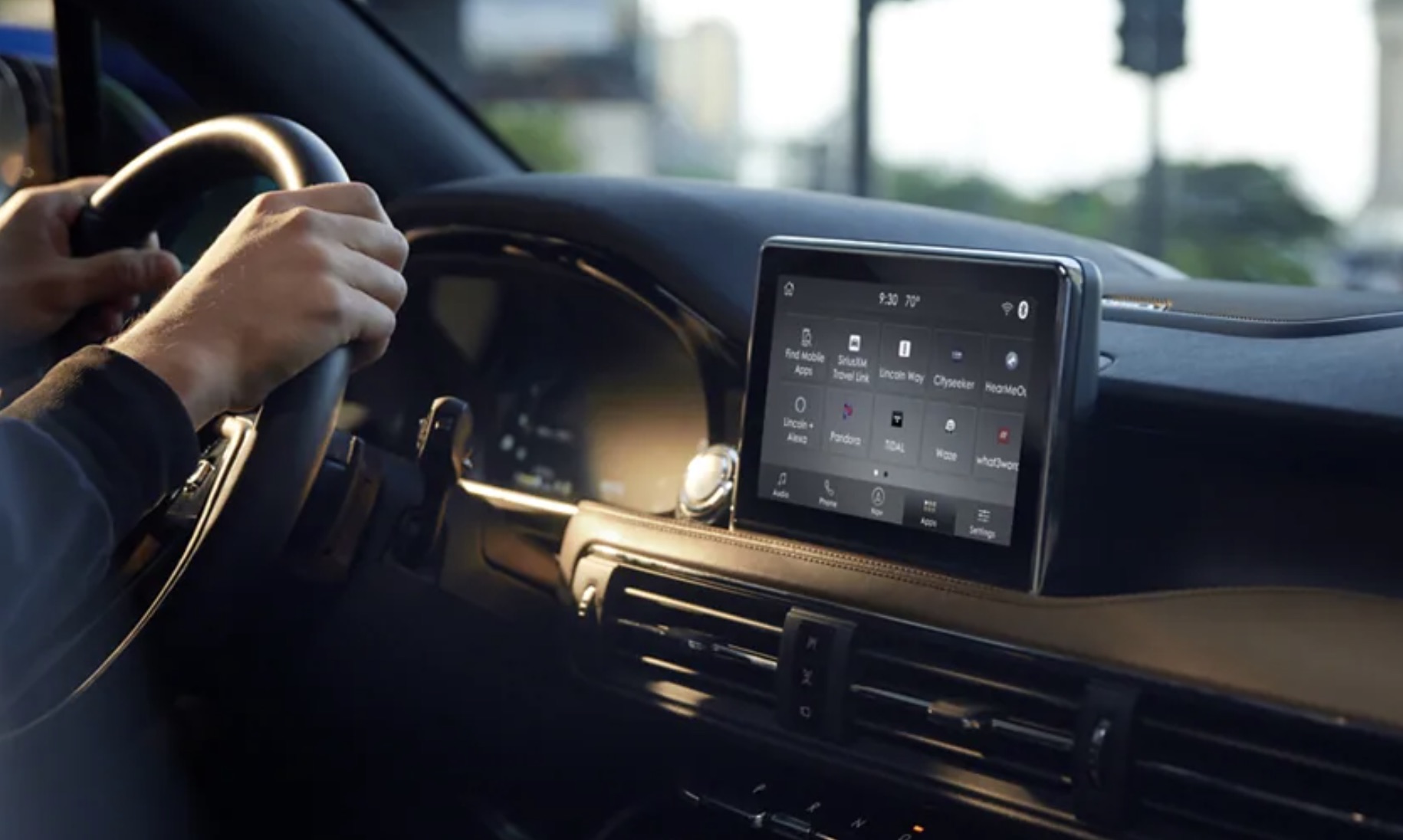 Man driving a 2022 Lincoln