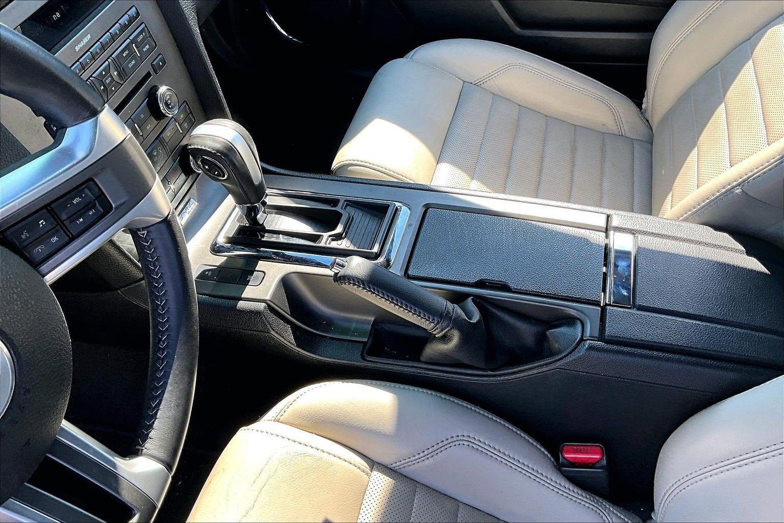 2013 Ford Mustang V6