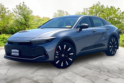 2023 Toyota Crown Platinum