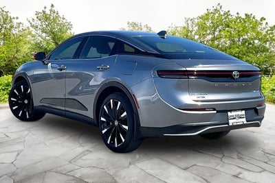 2023 Toyota Crown Platinum