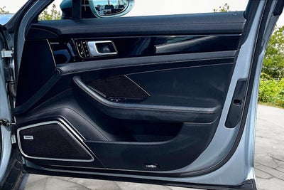 2019 Porsche Panamera 4 E-Hybrid