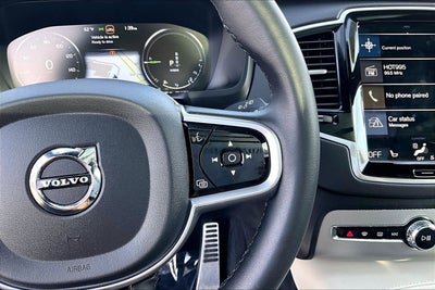 2022 Volvo XC90 Recharge Plug-In Hybrid R-Design