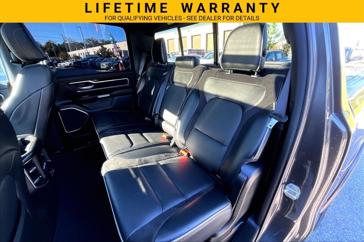 2021 RAM 1500 Laramie Crew Cab 4x4 5'7" Box