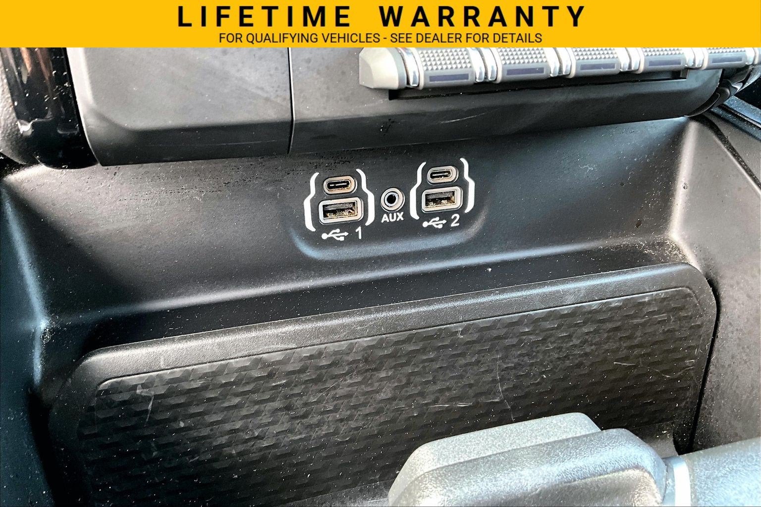 2024 RAM 1500 Laramie Crew Cab 4x4 5'7" Box