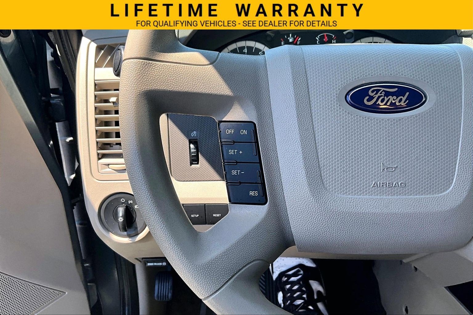 2011 Ford Escape XLS
