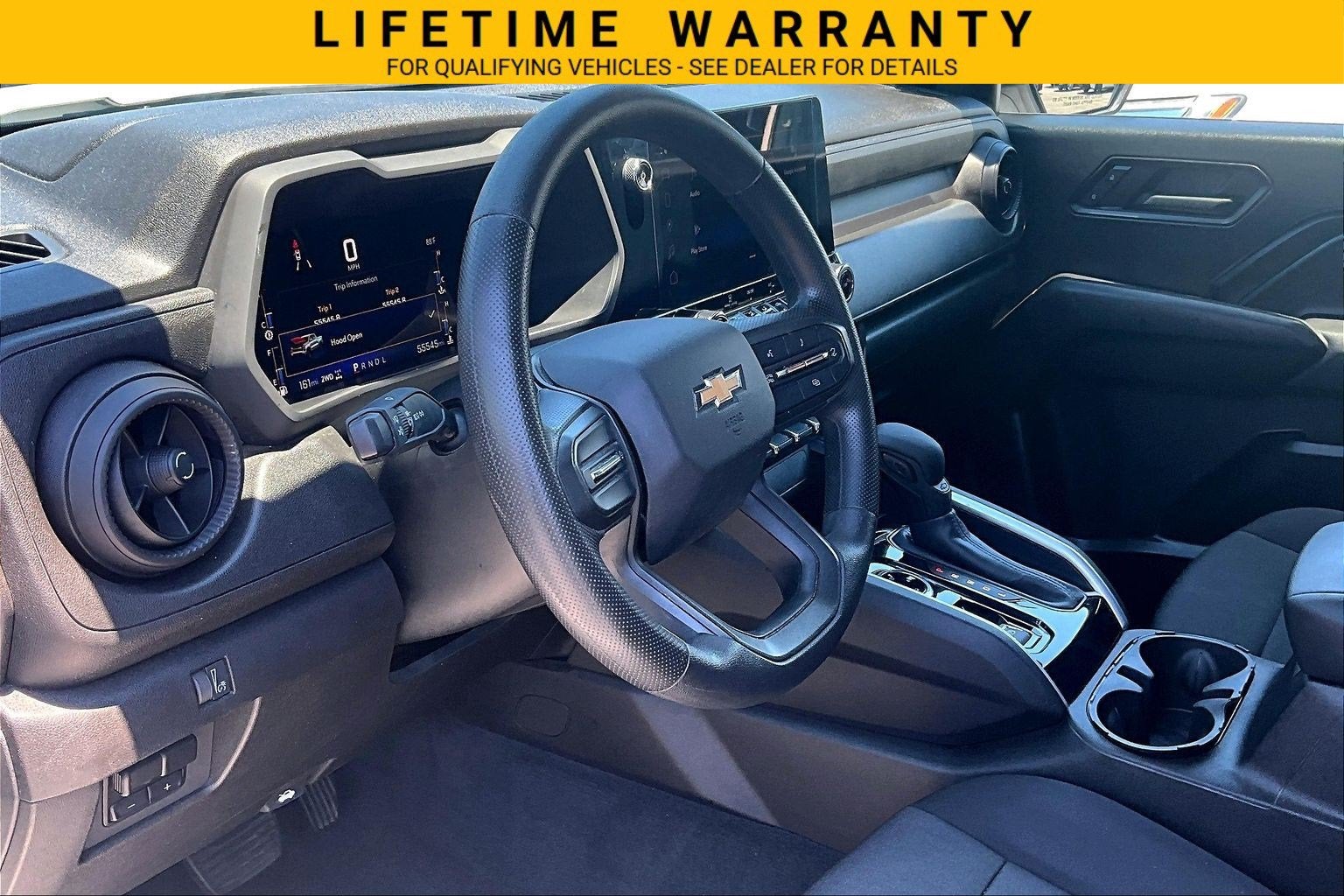 2023 Chevrolet Colorado WT