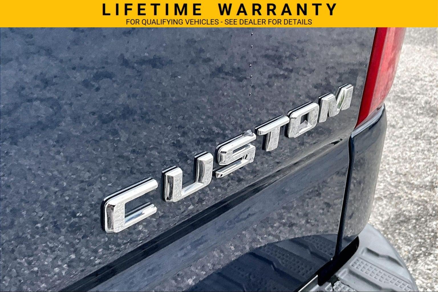 2022 Chevrolet Silverado 1500 LTD Custom