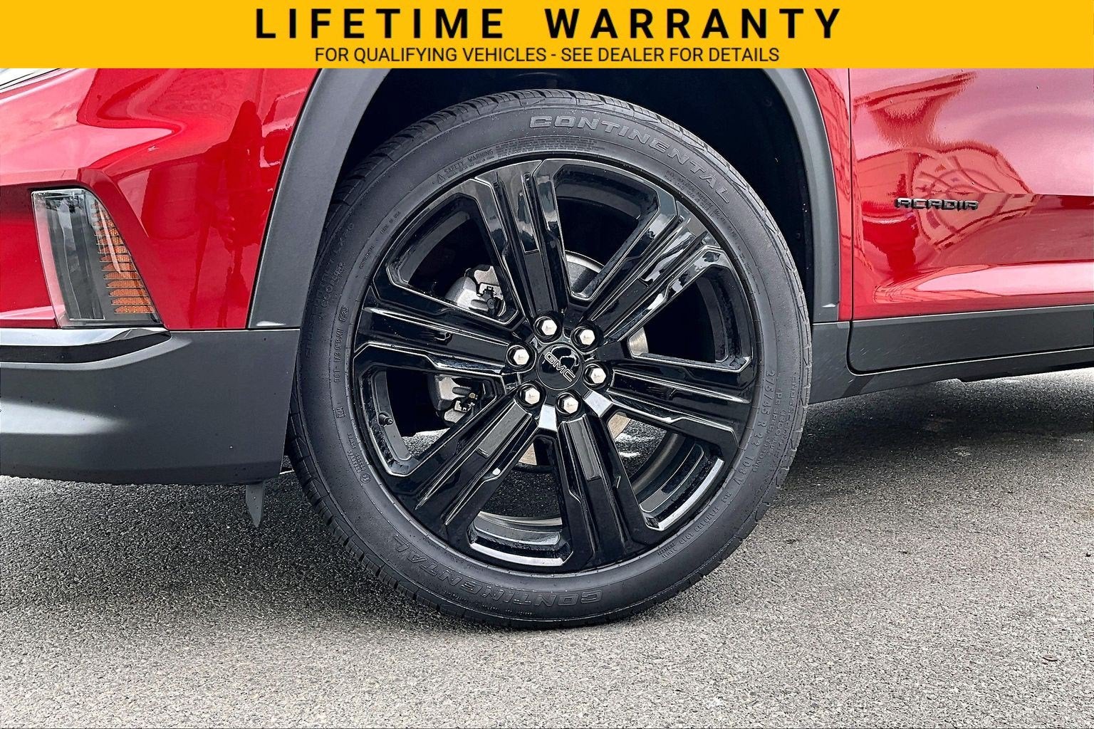 2025 GMC Acadia Elevation