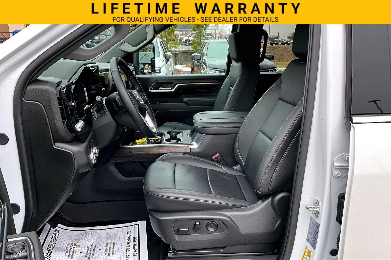 2025 GMC Sierra 3500 HD SLT