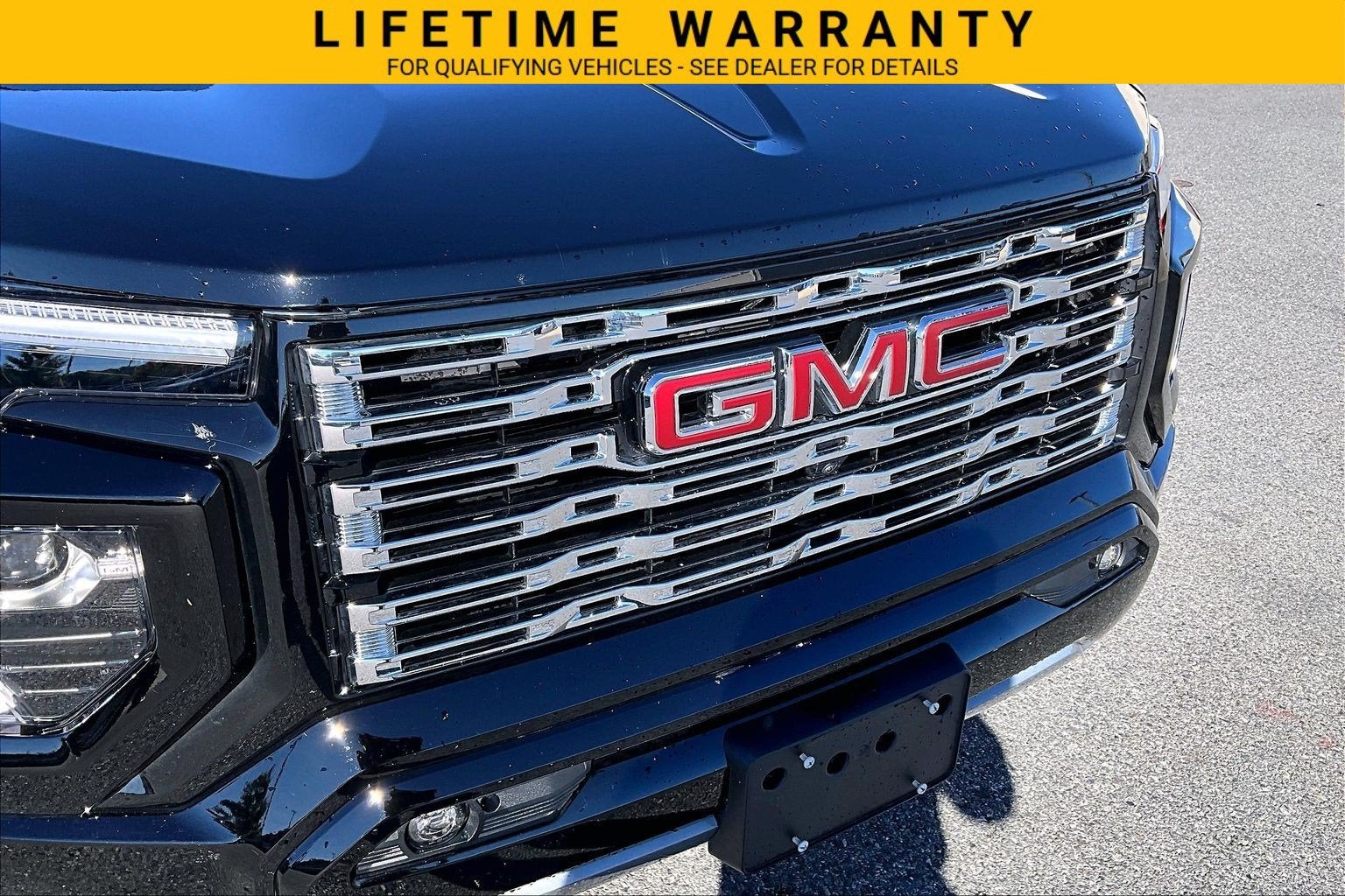 2025 GMC Canyon Denali
