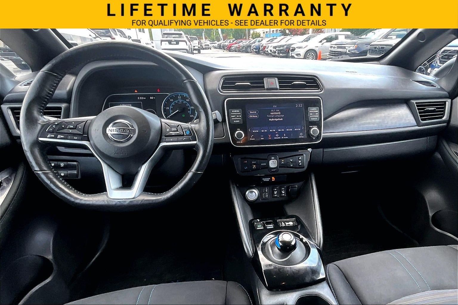 2022 Nissan LEAF SV