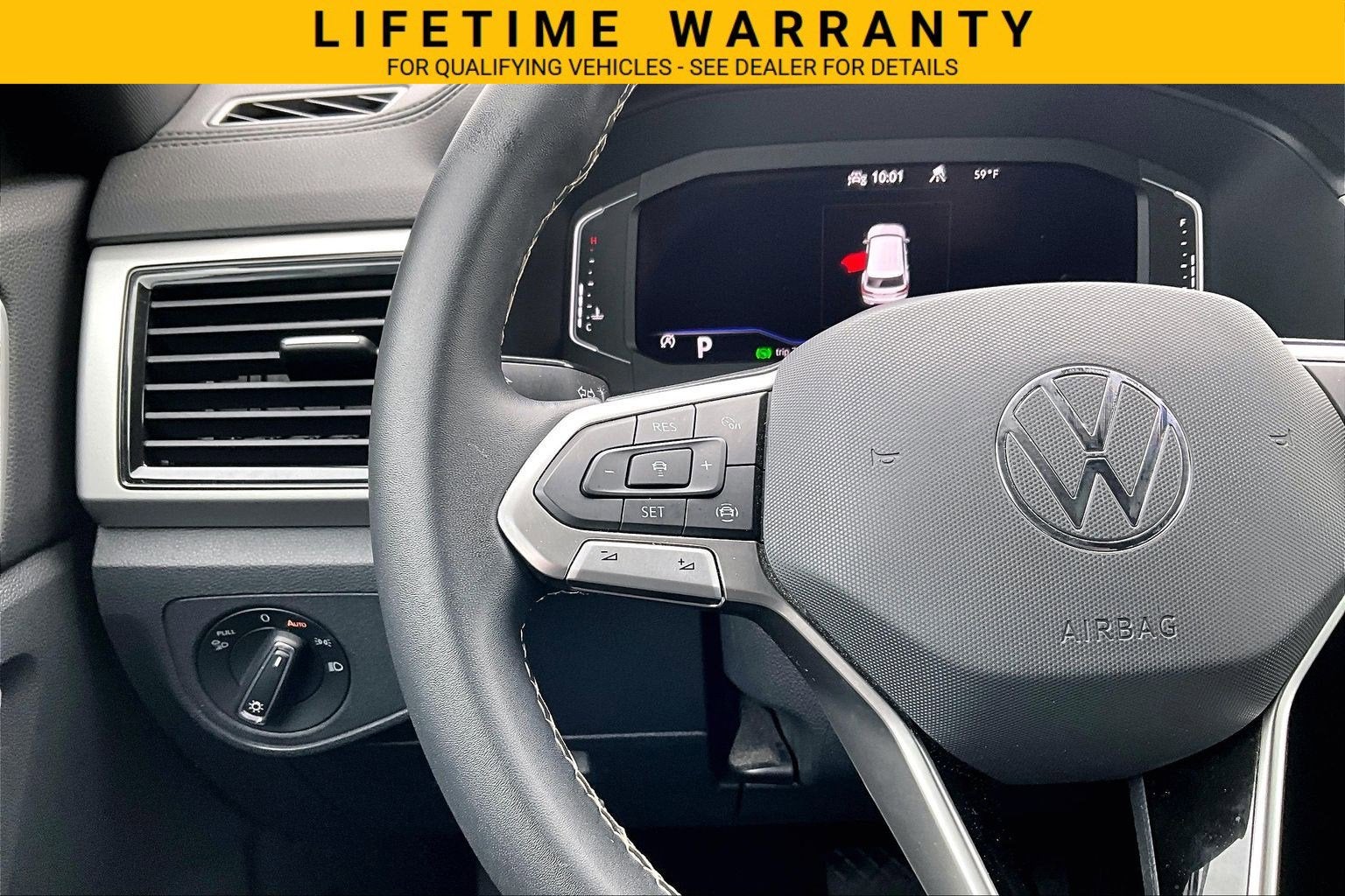2022 Volkswagen Atlas Cross Sport 2.0T SE w/Technology