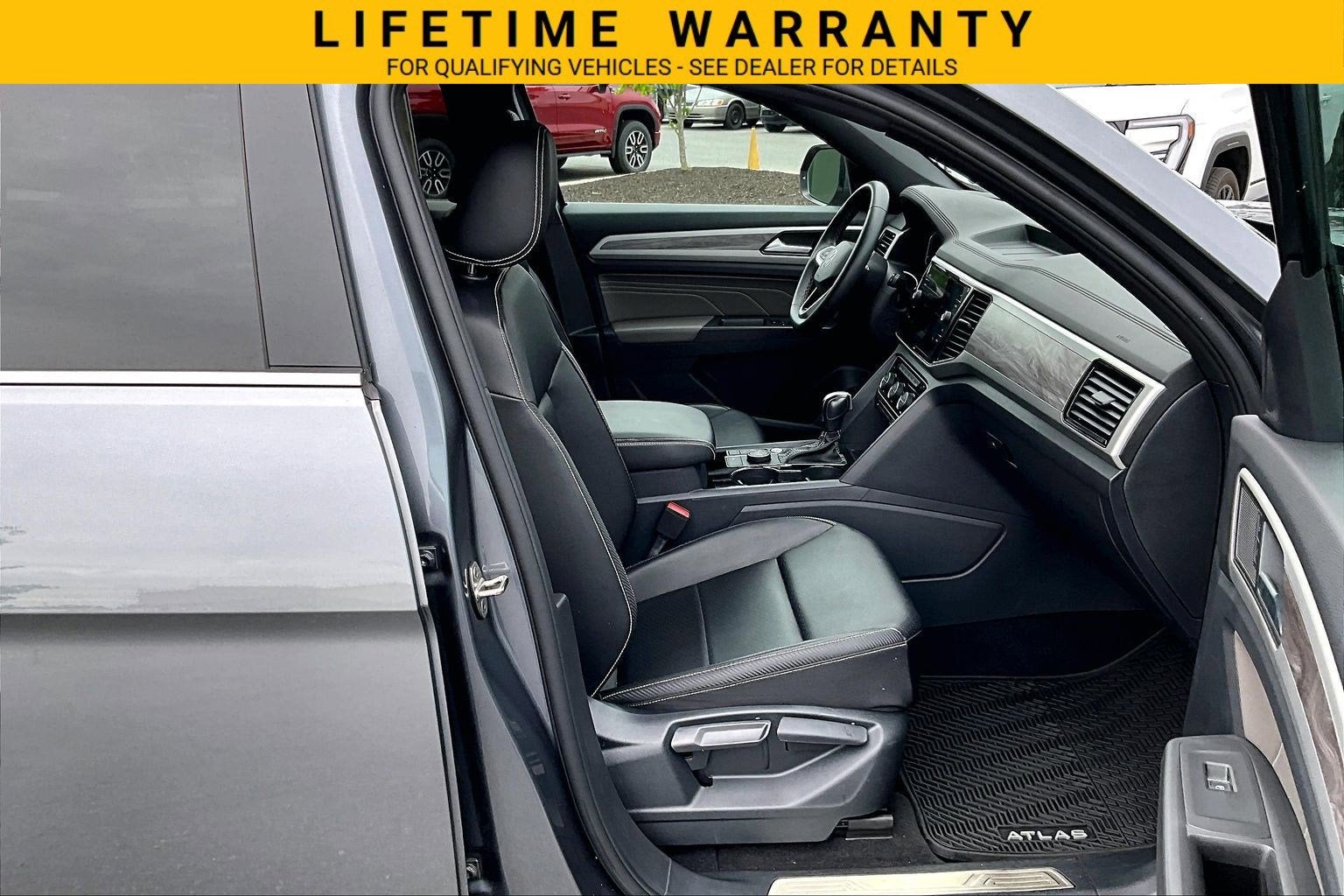 2022 Volkswagen Atlas Cross Sport 2.0T SE w/Technology