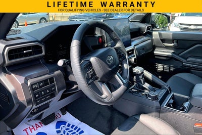 2024 Toyota Tacoma 4WD SR5
