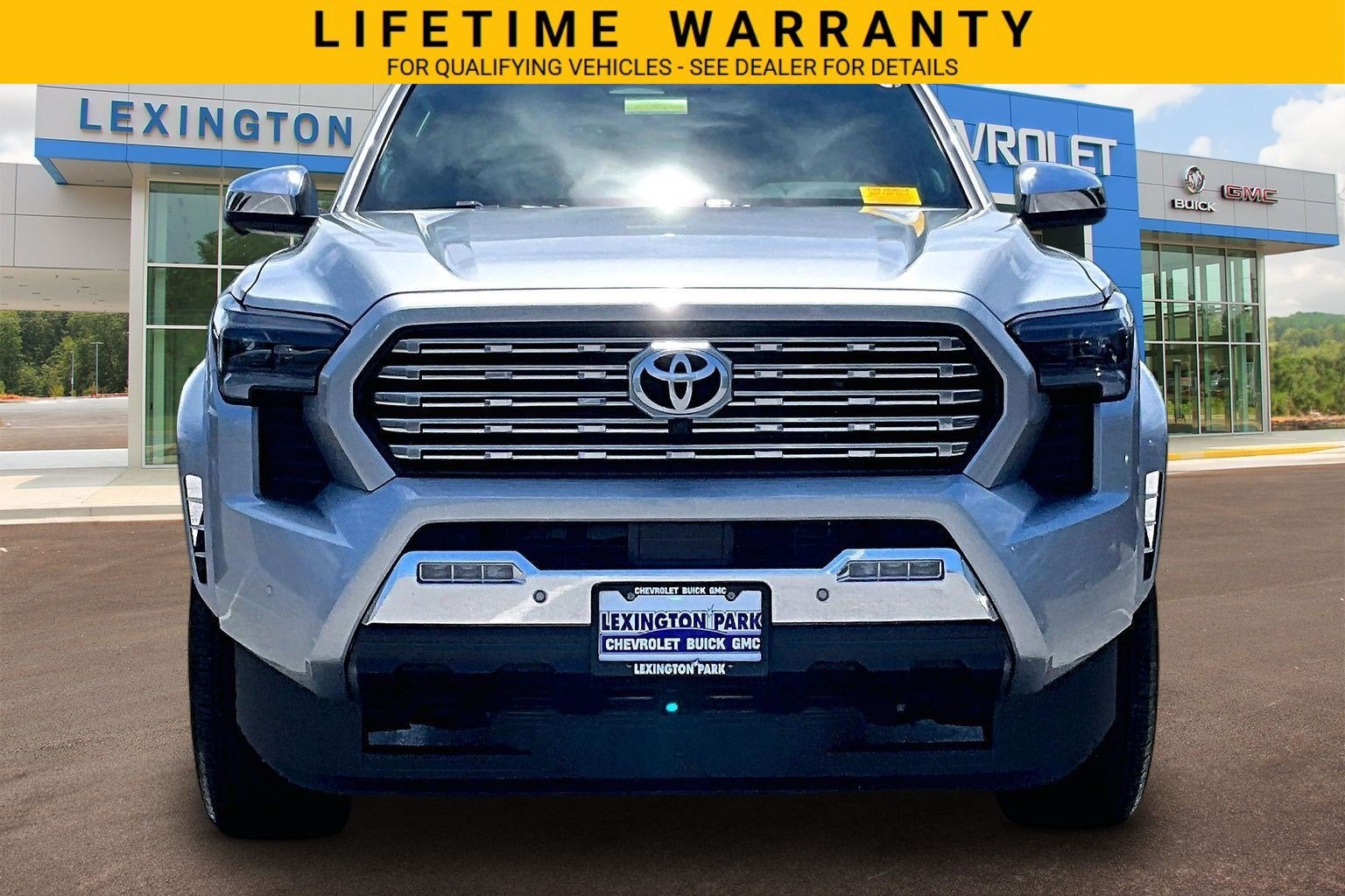 2025 Toyota Tacoma 4WD SR