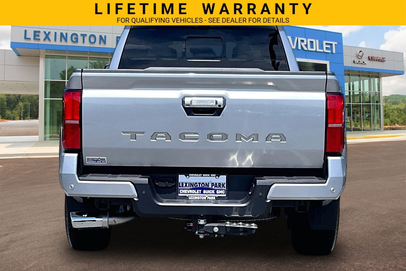 2025 Toyota Tacoma 4WD SR