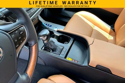2024 Lexus ES ES 300h Ultra Luxury