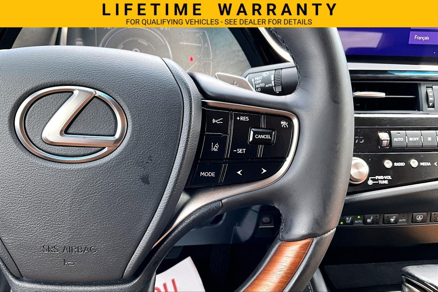 2024 Lexus ES ES 300h Ultra Luxury