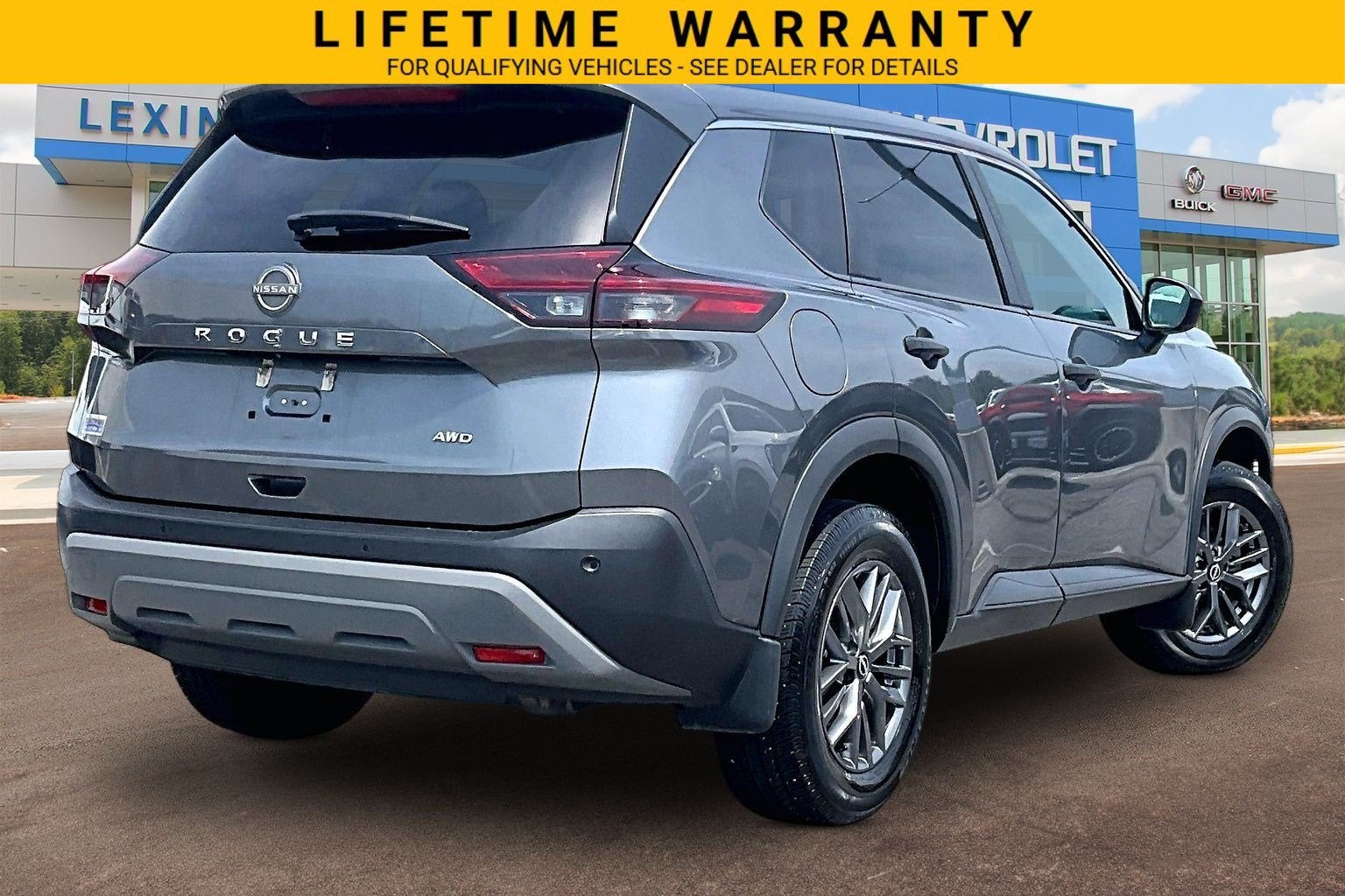 2022 Nissan Rogue S