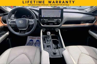 2026 Toyota Grand Highlander LE