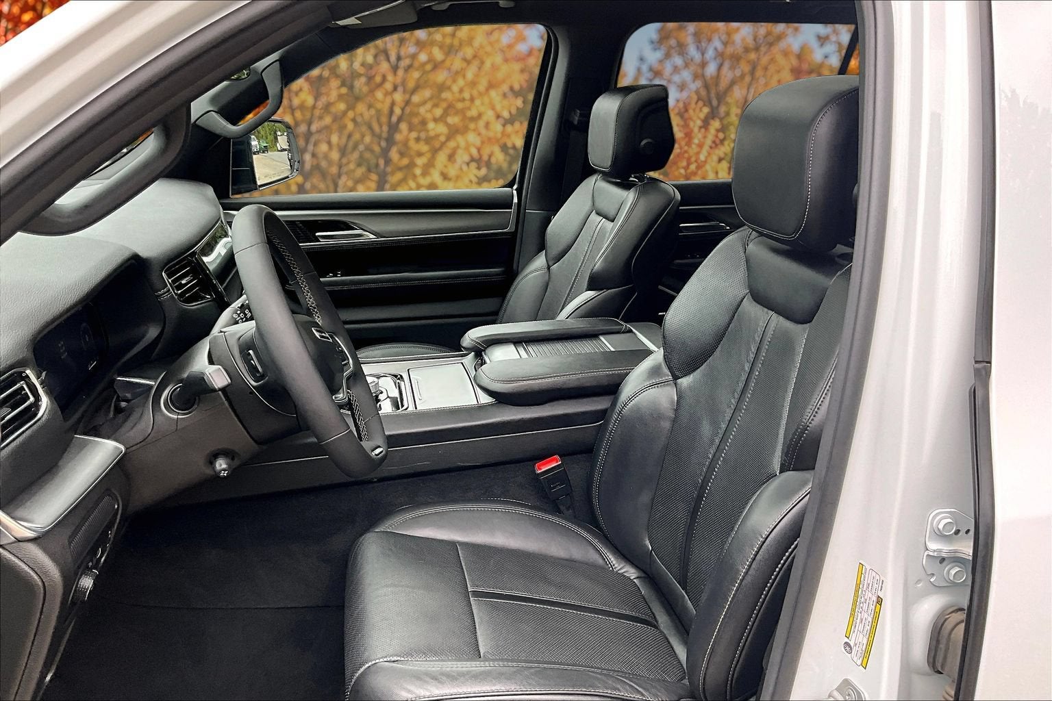 2023 Jeep Wagoneer Series II Carbide