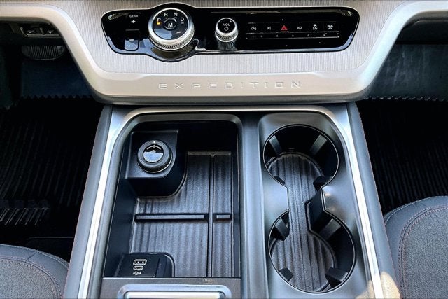 2025 Ford Expedition Max Active LUXURY SUV