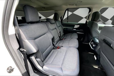 2025 Ford Expedition Max Active