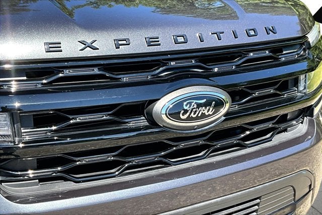2023 Ford Expedition Max Limited STEALTH REAR ENTERTAINMENT