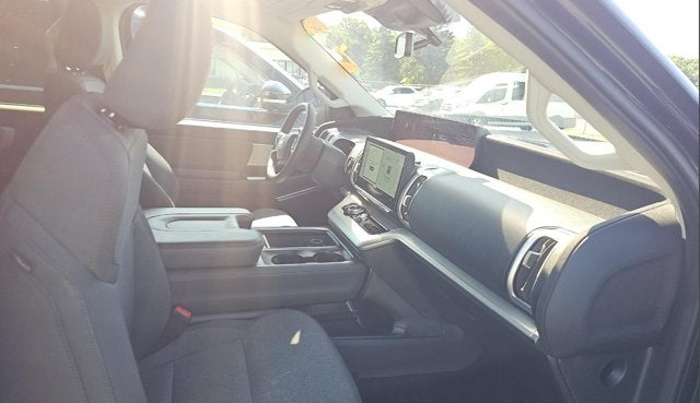 2025 Ford Expedition Active 4WD LUXURY SUV