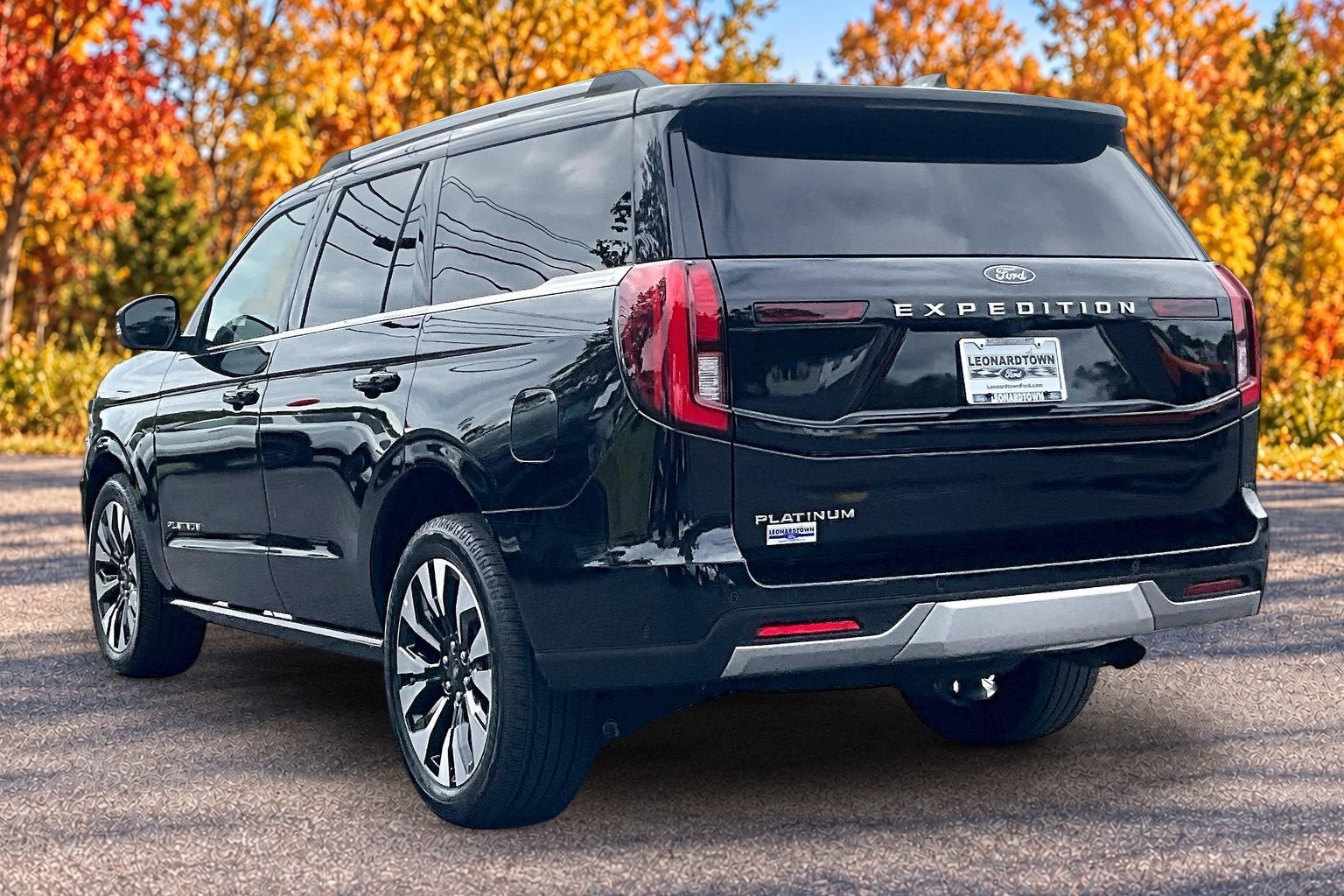2025 Ford Expedition Platinum
