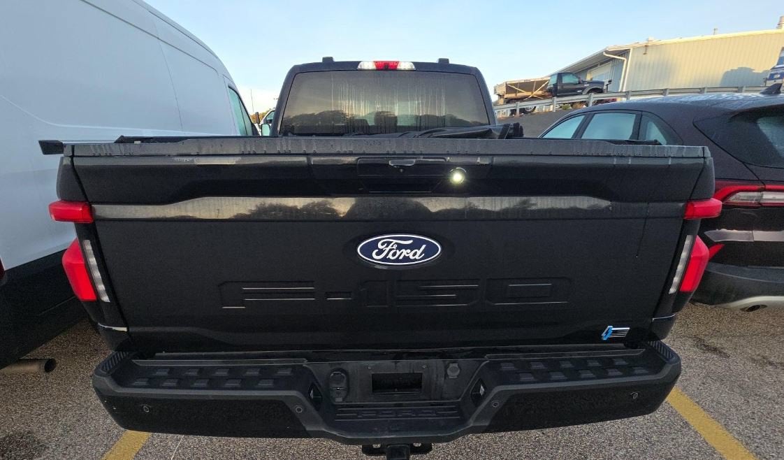 2024 Ford F-150 Lightning Flash