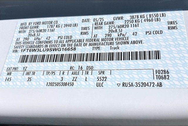 2025 Ford F-150 Lightning Flash
