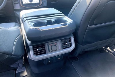 2024 Ford F-150 Lightning LARIAT