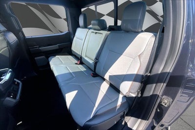 2024 Ford F-150 Lightning LARIAT