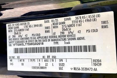 2025 Ford F-150 Lightning LARIAT