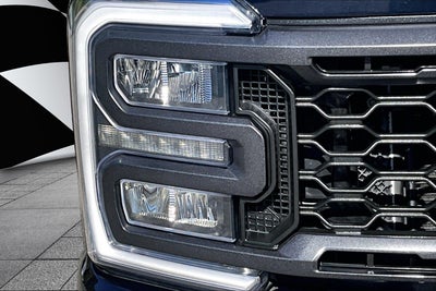 2023 Ford Super Duty F-250 SRW LARIAT