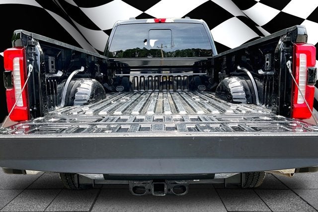 2024 Ford Super Duty F-350 SRW LARIAT FX4
