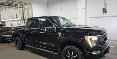 2023 Ford F-150 XLT SPORT V8