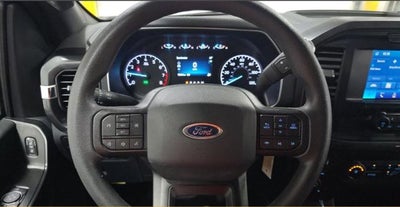 2022 Ford F-150 STX 4WD V8