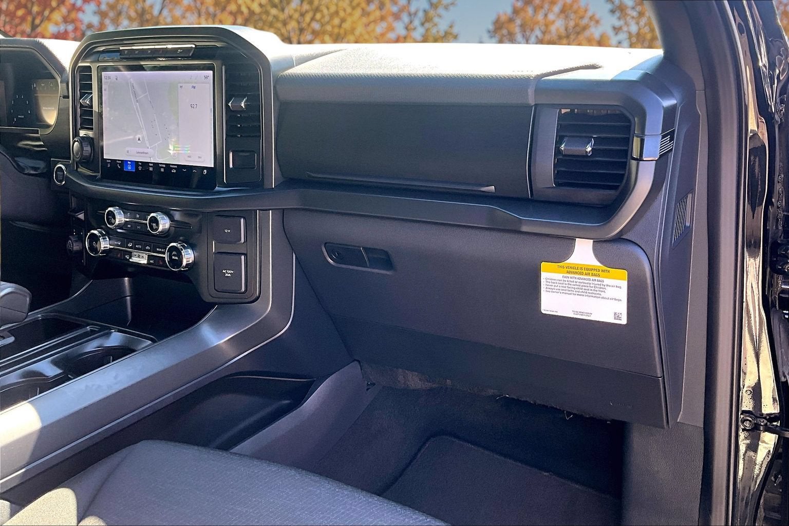 2024 Ford F-150 XLT BLACK PACKAGE