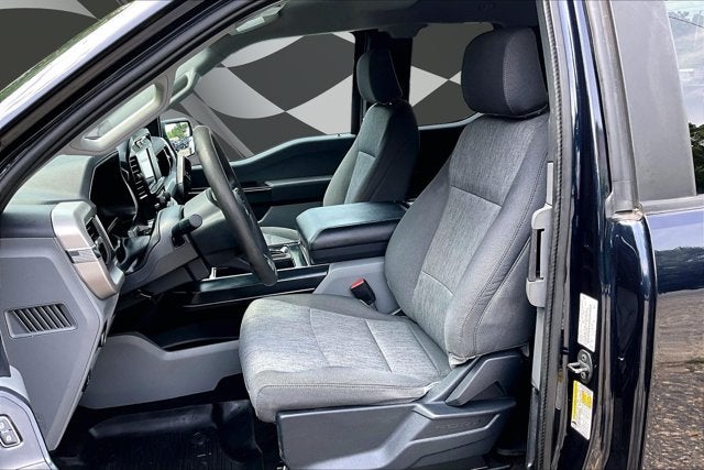2022 Ford F-150 4WD V8