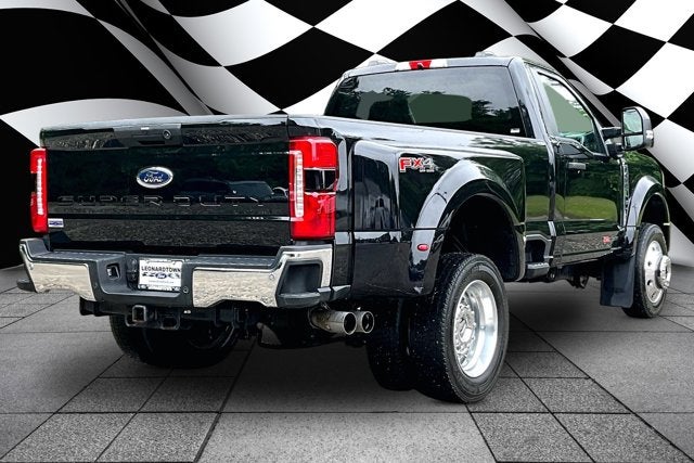 2023 Ford Super Duty F-450 DRW XLT