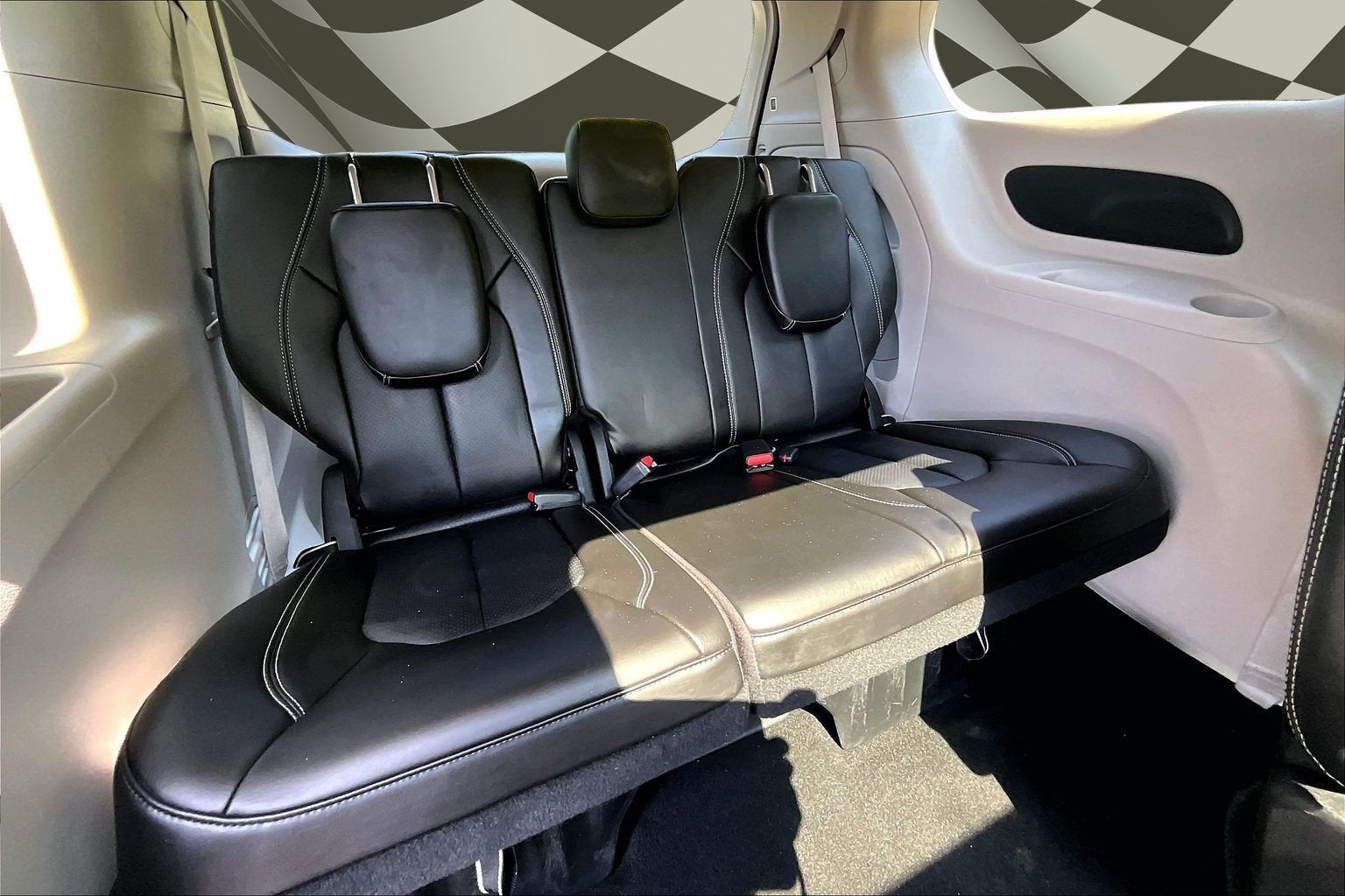 2023 Chrysler Pacifica Touring L AWD PANO ROOF