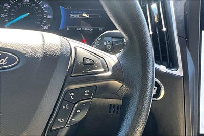 2023 Ford Edge SE