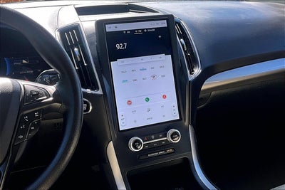 2023 Ford Edge SE