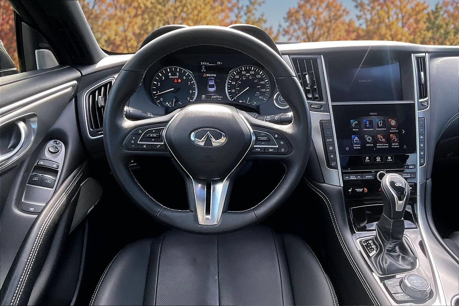 2022 INFINITI Q60 LUXE