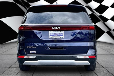 2024 Kia Carnival LX