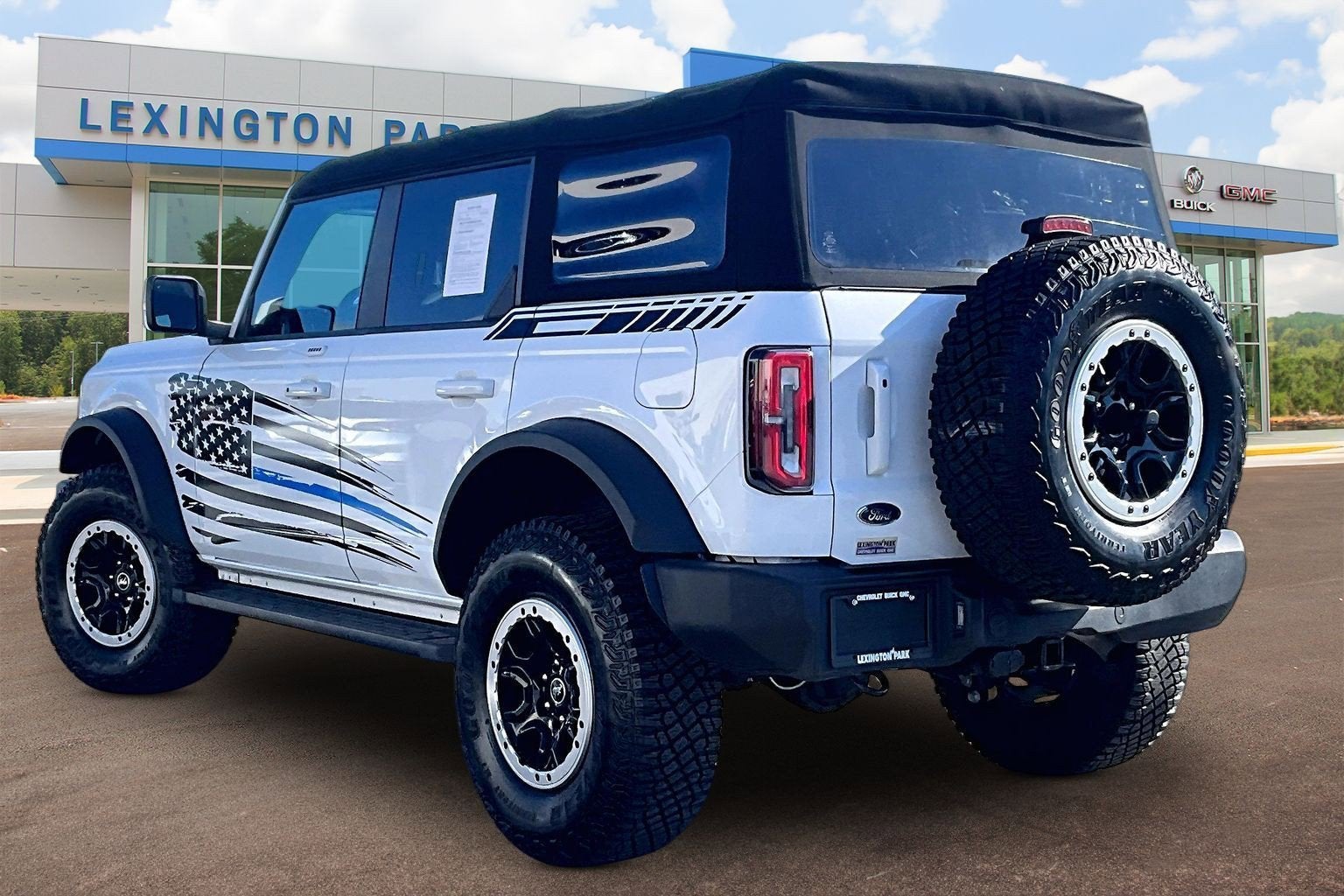 2022 Ford Bronco Base